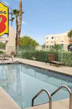 Hotel Super 8 Marana Tucson Area photo 5