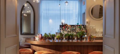 International House Hotel