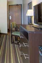 Hotel Super 8 Weston WV photo 4