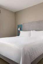 Hotel Avid Hotels Hays photo 1