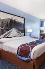 Hotel Super 8 Sherwood Park/Edmonton photo 1