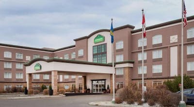 Wingate by Wyndham Calgary South