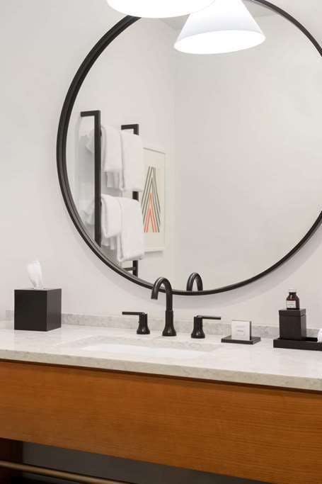 Hotel Origin Lexington, a Wyndham Hotel photo 4