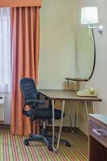 Hotel Super 8 by Wyndham Portales photo 3