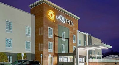 La Quinta Inn & Suites by Wyndham New Cumberland-Harrisburg