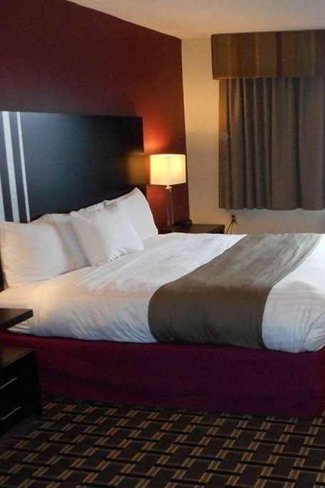 Hotel AmericInn by Wyndham Inver Grove Heights Minneapolis photo 1