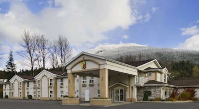 Super 8 by Wyndham Revelstoke BC