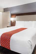 Hotel La Quinta Inn & Suites by Wyndham Rockford photo 1