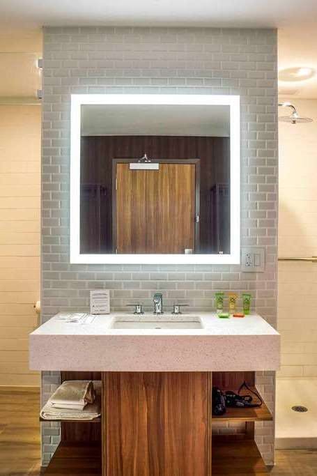 Hotel Wyndham Garden North Bergen Near Secaucus photo 2