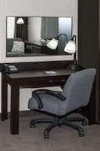 Hotel Baymont Glenview photo 3