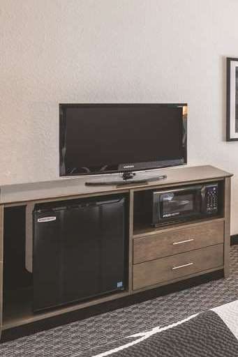 Hotel La Quinta Inn & Suites by Wyndham Orlando Lake Mary photo 3