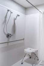 Hotel Microtel Burlington photo 5