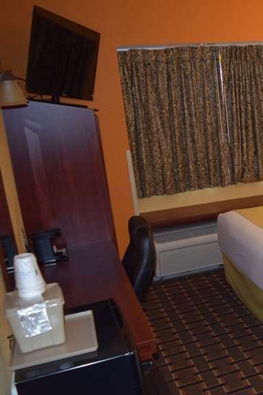 Hotel Microtel Inn & Suites by Wyndham Rock Hill/Charlotte Area photo 3
