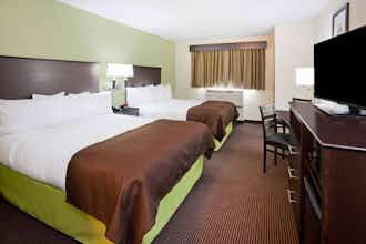 Hotel AmericInn by Wyndham DeWitt photo 3