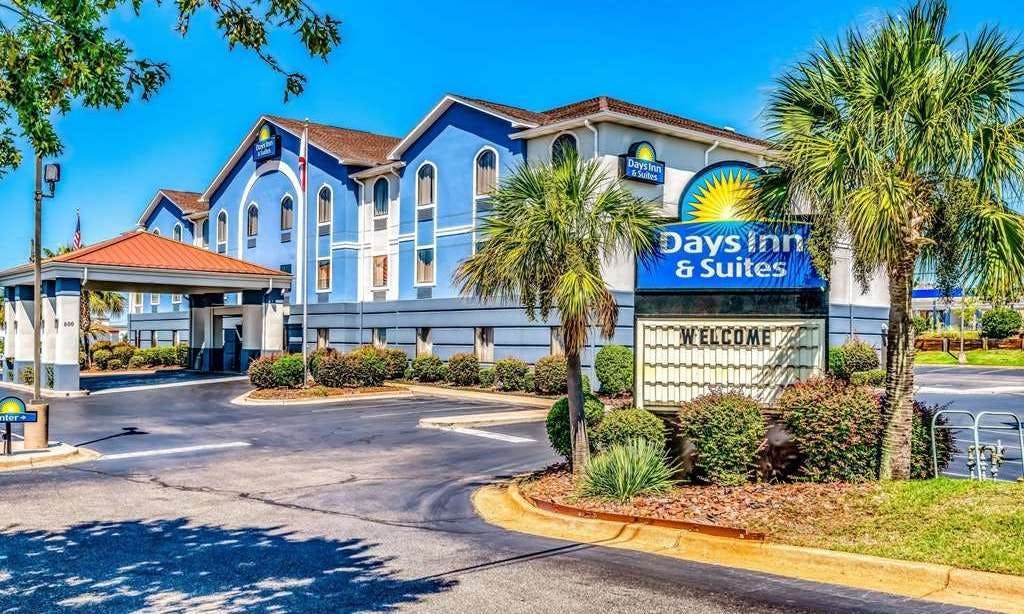 Days Inn & Suites by Wyndham Prattville-Montgomery