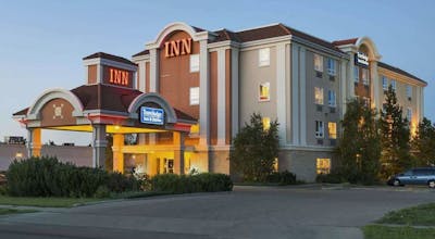 Travelodge by Wyndham Spruce Grove