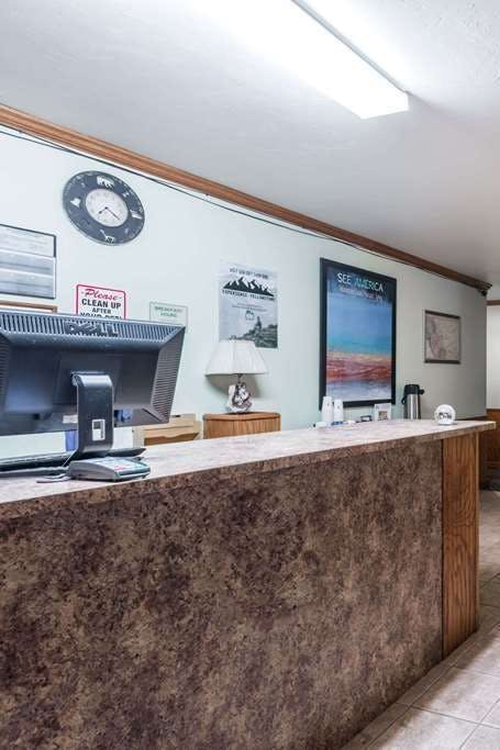 Hotel Travelodge by Wyndham Livingston Yellowstone photo 5