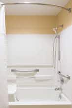 Hotel Ramada Bettendorf photo 5
