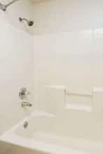 Hotel Super 8 Richfield/Cleveland photo 5