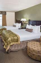 Hotel Wingate by Wyndham Peoria photo 2