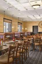 Hotel Days Inn - Fallsview photo 5