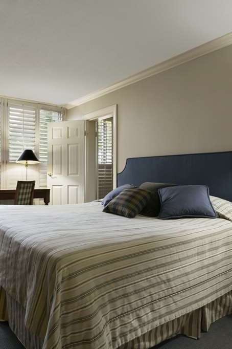 Hotel Days Inn Sidney OH photo 1