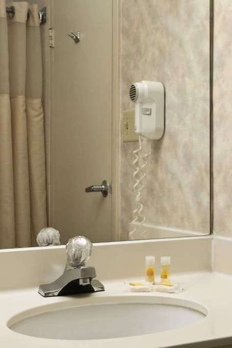 Hotel Days Inn Sidney OH photo 4