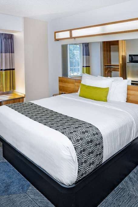 Hotel Microtel Inn & Suites by Wyndham Johnstown photo 1