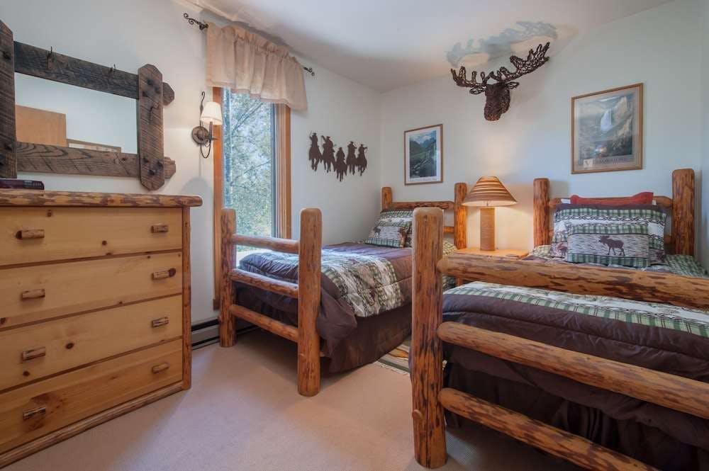 Hotel Aspens Condos Collection by JHRL photo 2