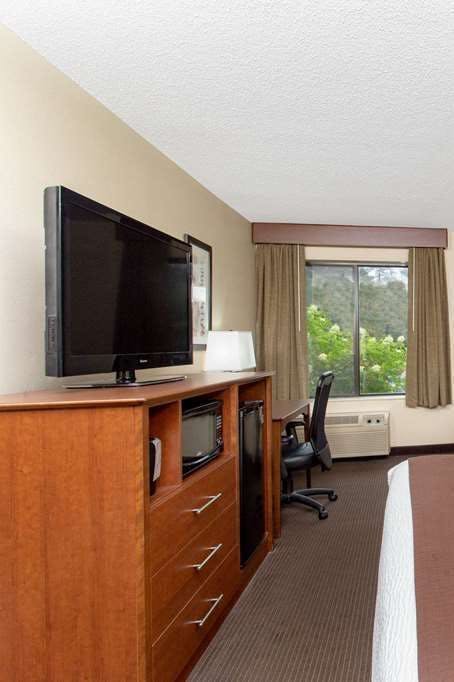 Hotel AmericInn by Wyndham Black River Falls I-94 on ATV Trail photo 3