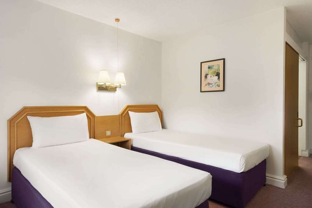 Hotel Days Inn by Wyndham Kendal Killington Lake photo 3