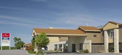 Ramada Jordan Stn BeacnHrbside