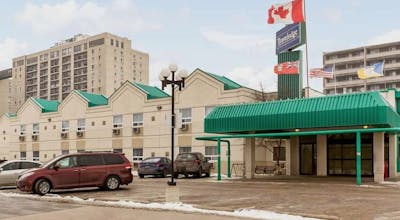 Travelodge by Wyndham Winnipeg East