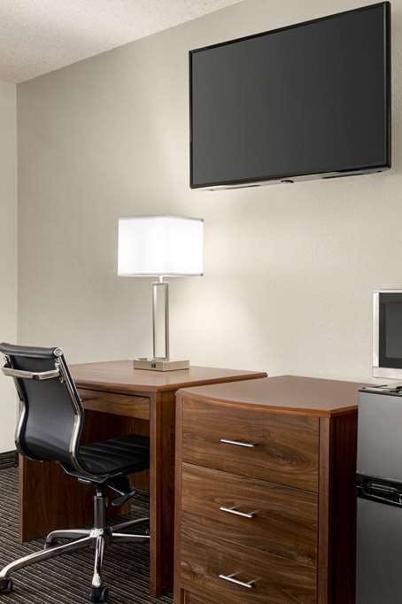 Hotel Baymont Inn Suites Whitefish photo 5