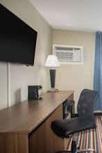 Hotel Travelodge by Wyndham Wahpeton Event Center photo 3