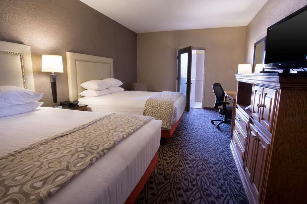 Hotel Drury Inn and Suites Amarillo photo 4