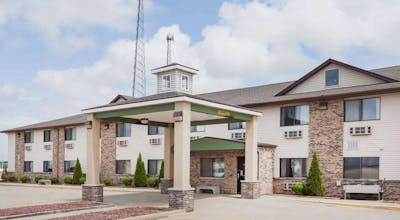 Super 8 by Wyndham McLean/Bloomington SW