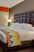Hotel Drury Inn and Suites Charlotte Arrowood photo 1