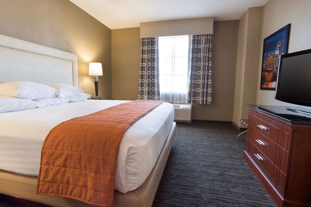 Hotel Drury Inn and Suites Cincinnati Sharonville photo 2