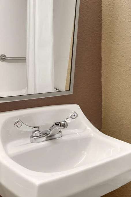 Hotel Microtel Inn & Suites by Wyndham Sayre photo 3