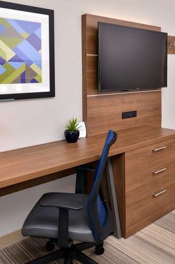 Hotel Holiday Inn Express & Suites Alachua Gainesville Area photo 3