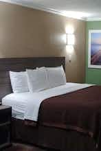 Hotel Days Inn Houston East photo 1