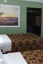 Hotel Days Inn Houston East photo 2