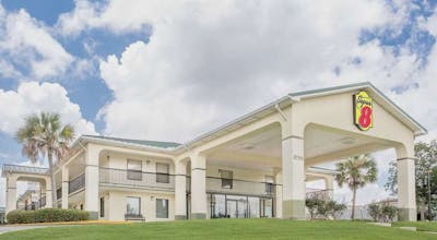 Super 8 by Wyndham Mobile