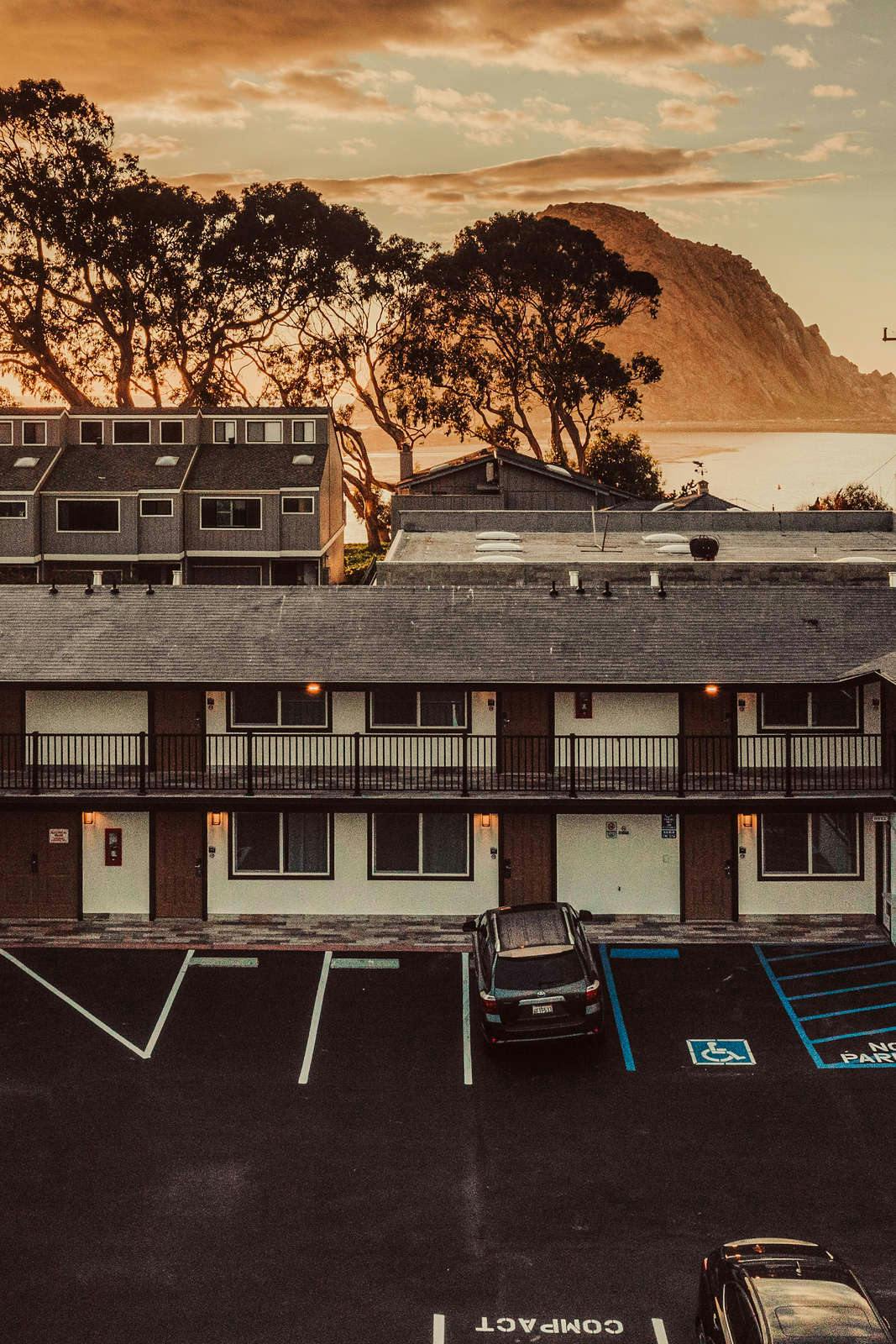 Hotel Blufftop Inn & Suites - Wharf/Restaurant District photo 1