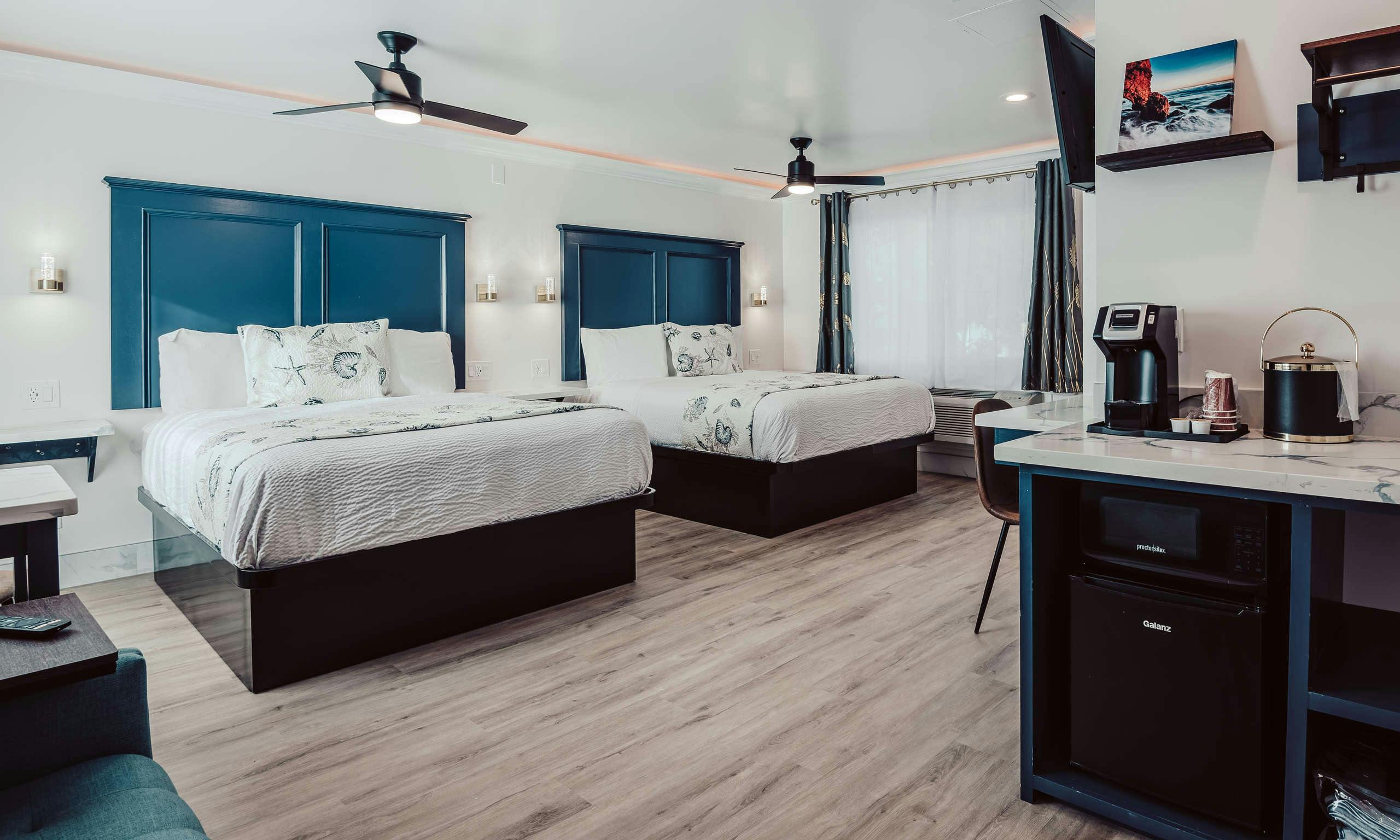 Blufftop Inn & Suites - Wharf/Restaurant District