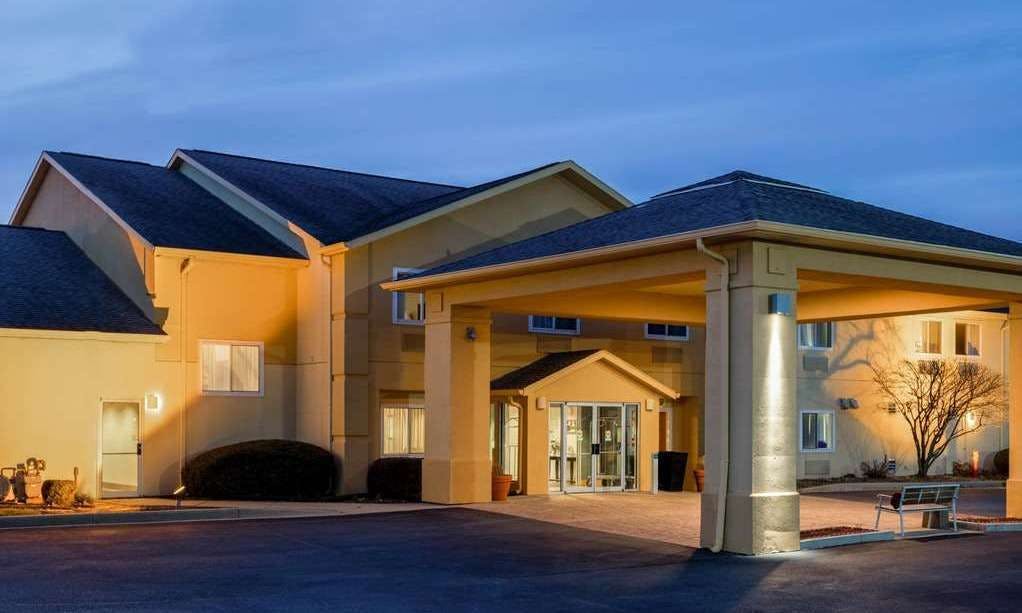 AmericInn by Wyndham Frankfort IN