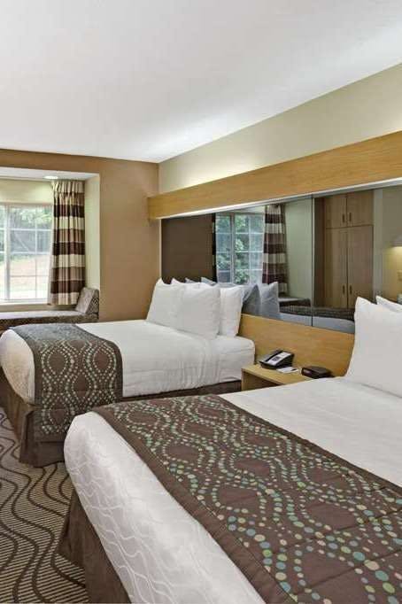 Hotel Microtel Inn & Suites by Wyndham Charlotte/University Place photo 1