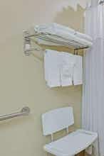 Hotel MTL by WY Charlotte Univ Place photo 5