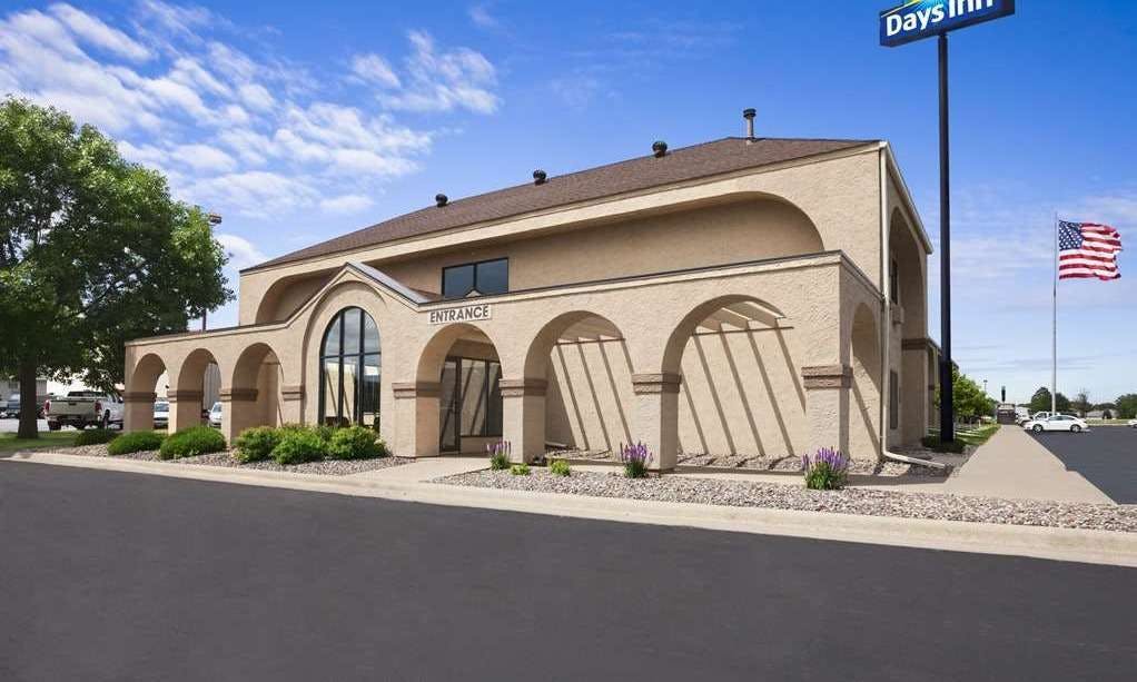 Days Inn by Wyndham Austin